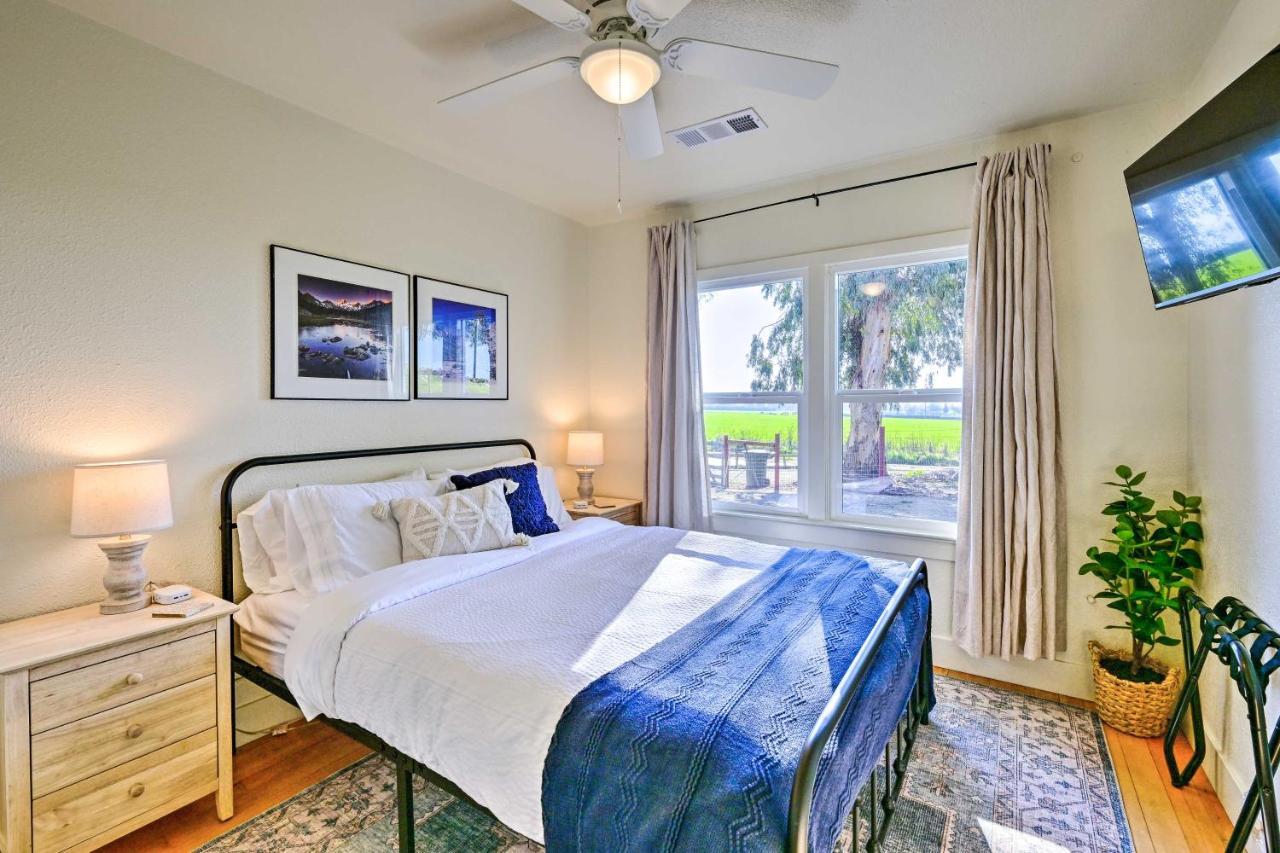 Peaceful Ranch Home With Sierra Nevada Views Woodlake Экстерьер фото